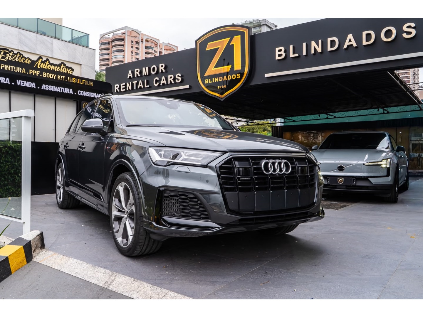 AUDI Q7