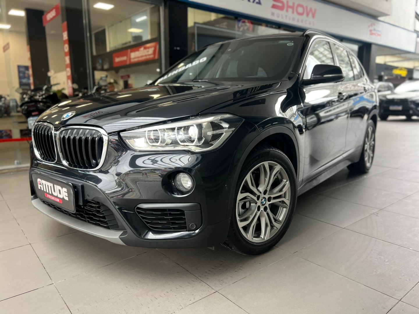 BMW X1