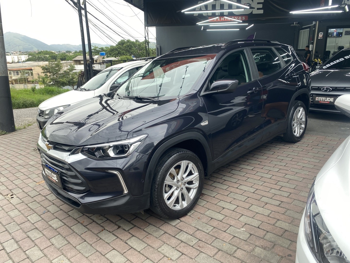 CHEVROLET TRACKER