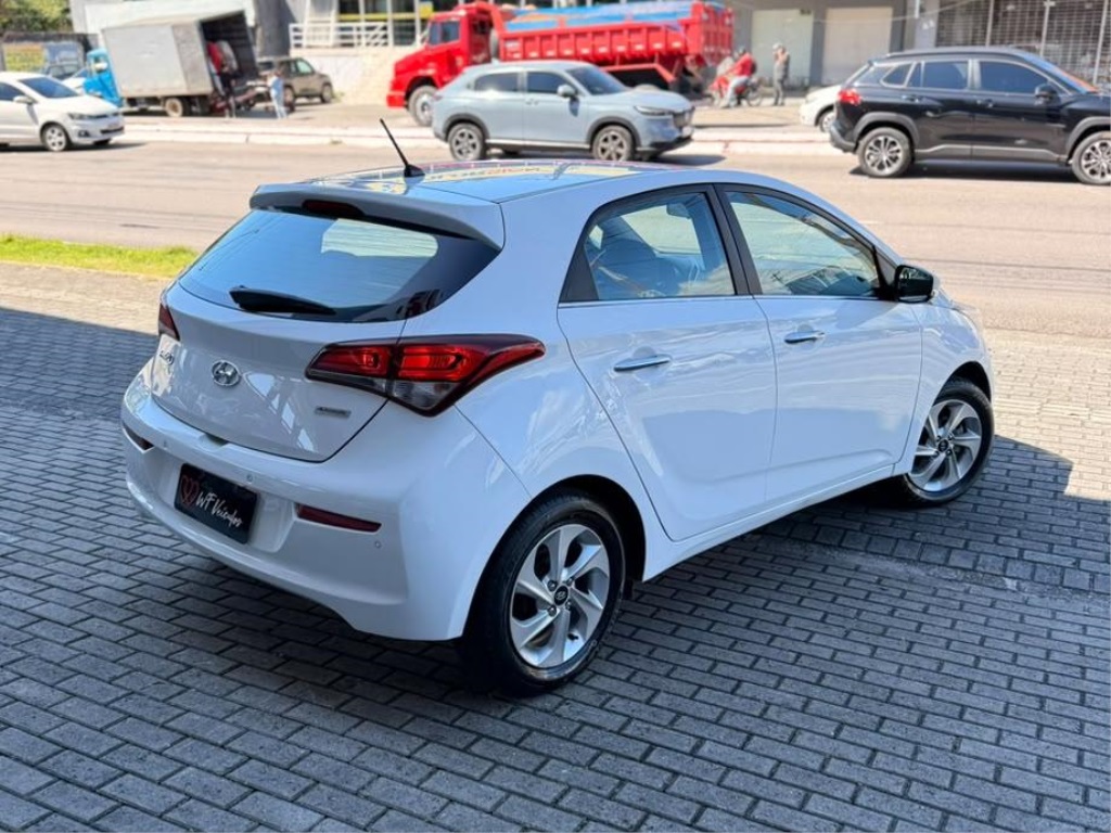 Hyundai HB20 1.6 Premium 16V Flex 4P Automático - foto 3