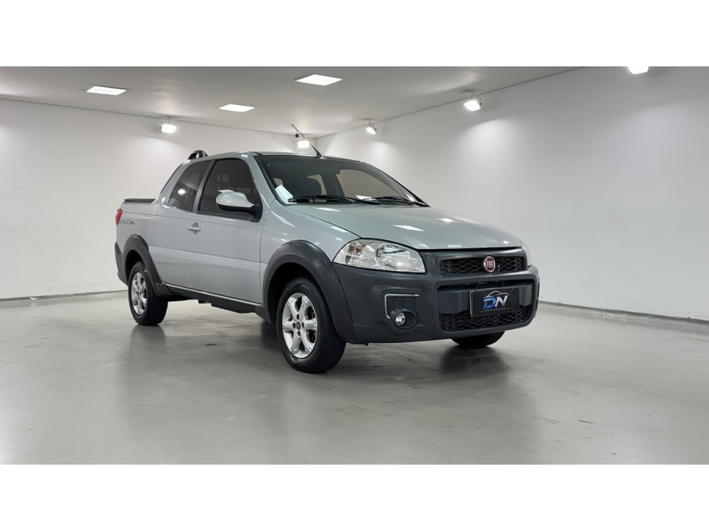FIAT STRADA 1.4 MPI FREEDOM CD 8V FLEX 3P MANUAL