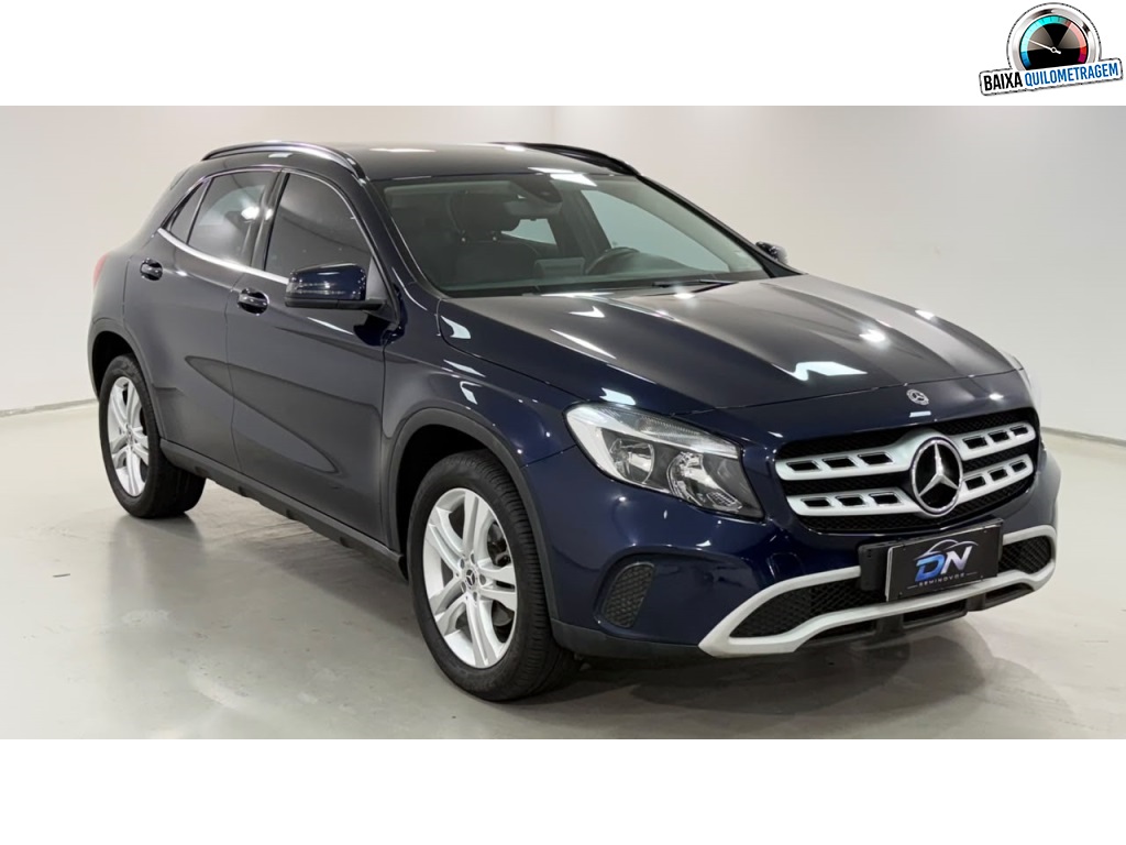 MERCEDES-BENZ GLA 200 1.6 CGI FLEX STYLE 7G-DCT