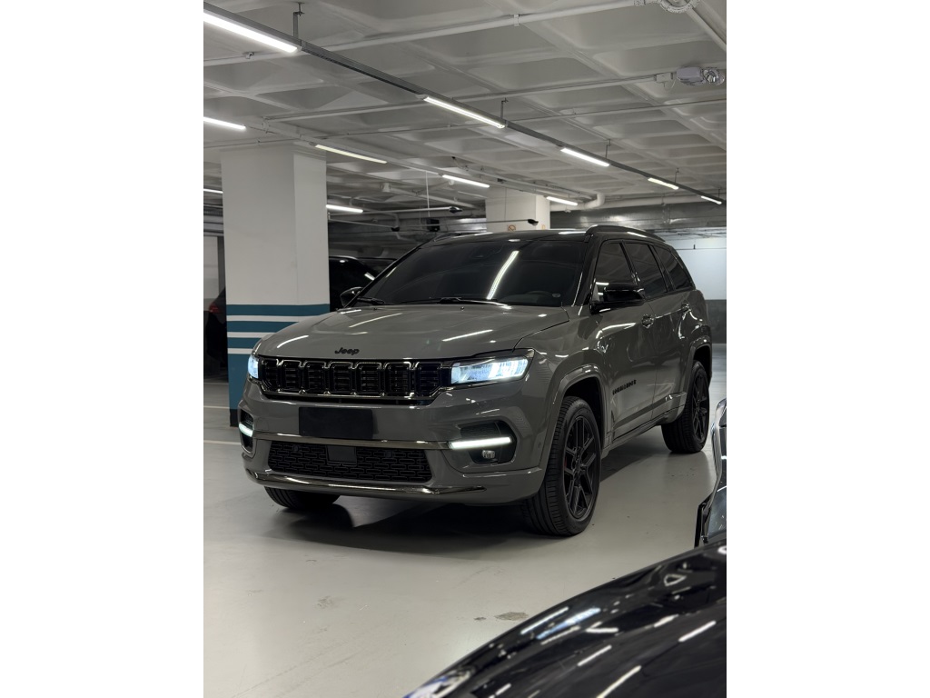 JEEP COMMANDER
