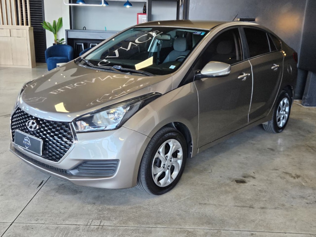 HYUNDAI HB20S