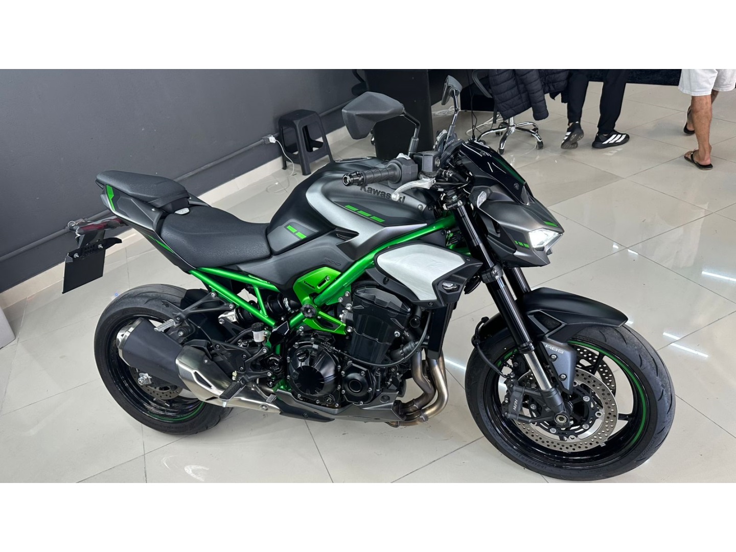 KAWASAKI Z900