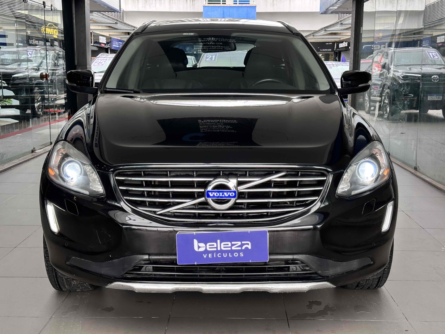 VOLVO XC60 2.0 T5 COMFORT FWD TURBO GASOLINA 4P AUTOMÁTICO