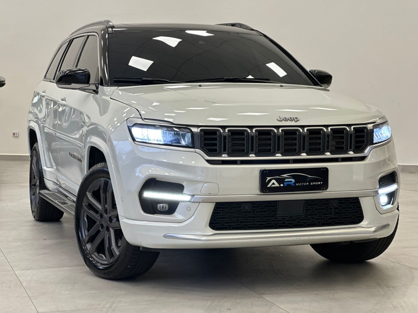 JEEP COMMANDER