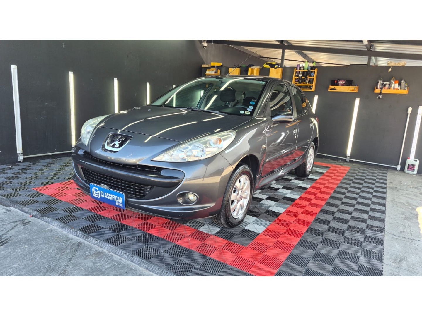 PEUGEOT 207
