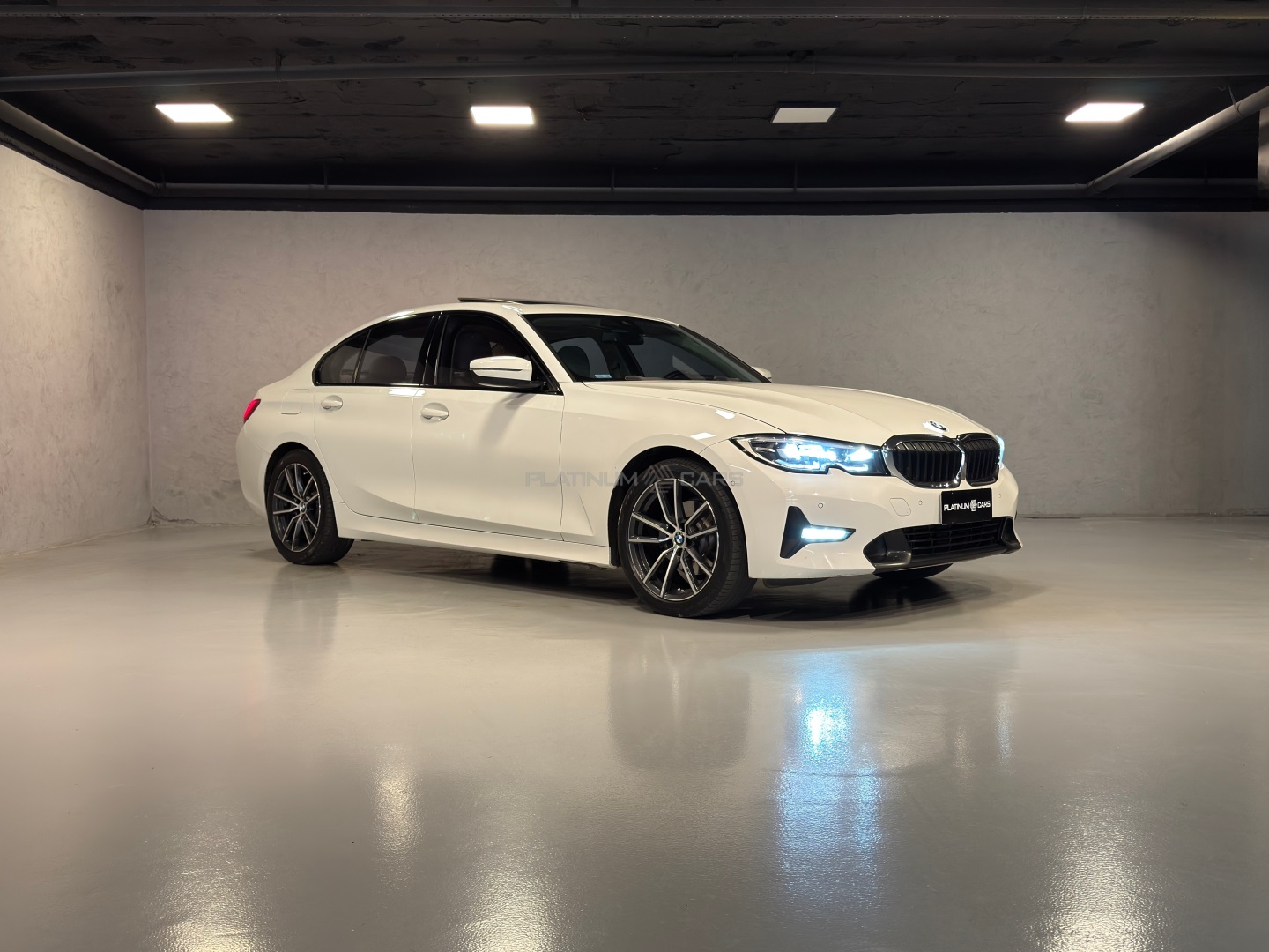BMW 320i