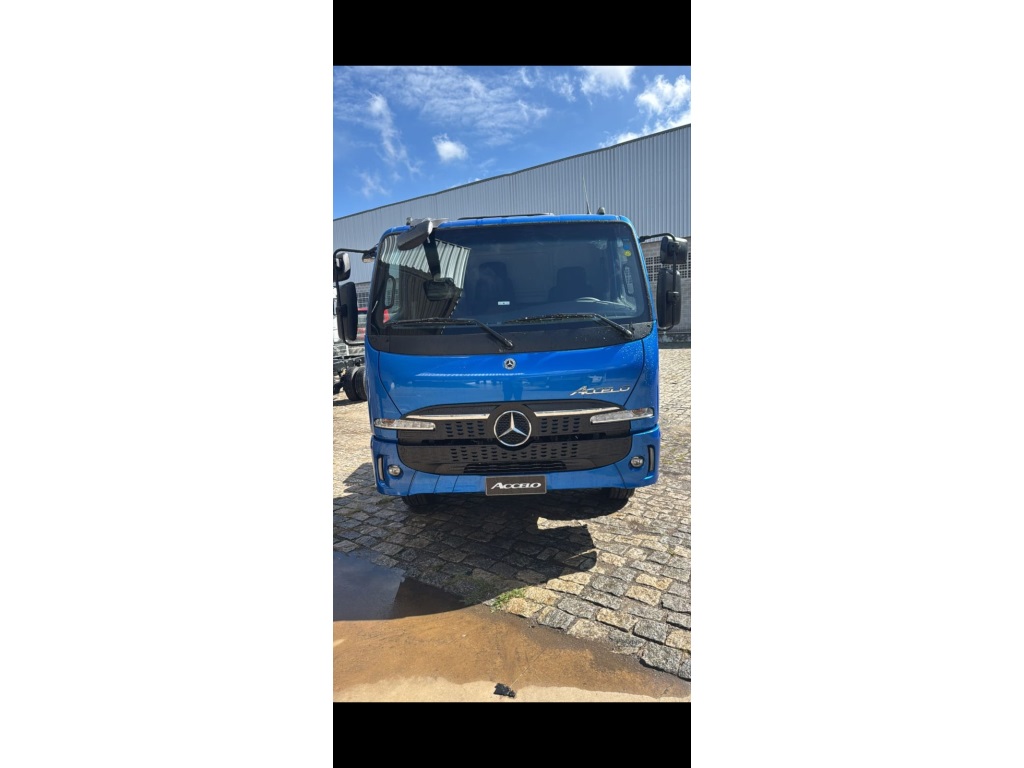 MERCEDES-BENZ ACCELO