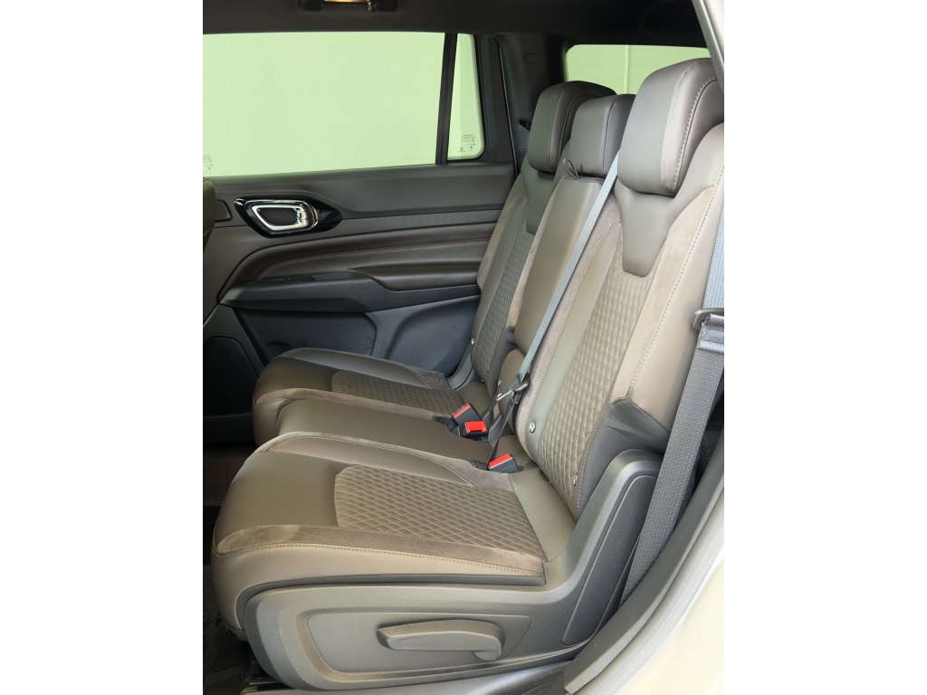 Jeep Commander 2.0 Td380 Turbo Diesel Overland - foto 9