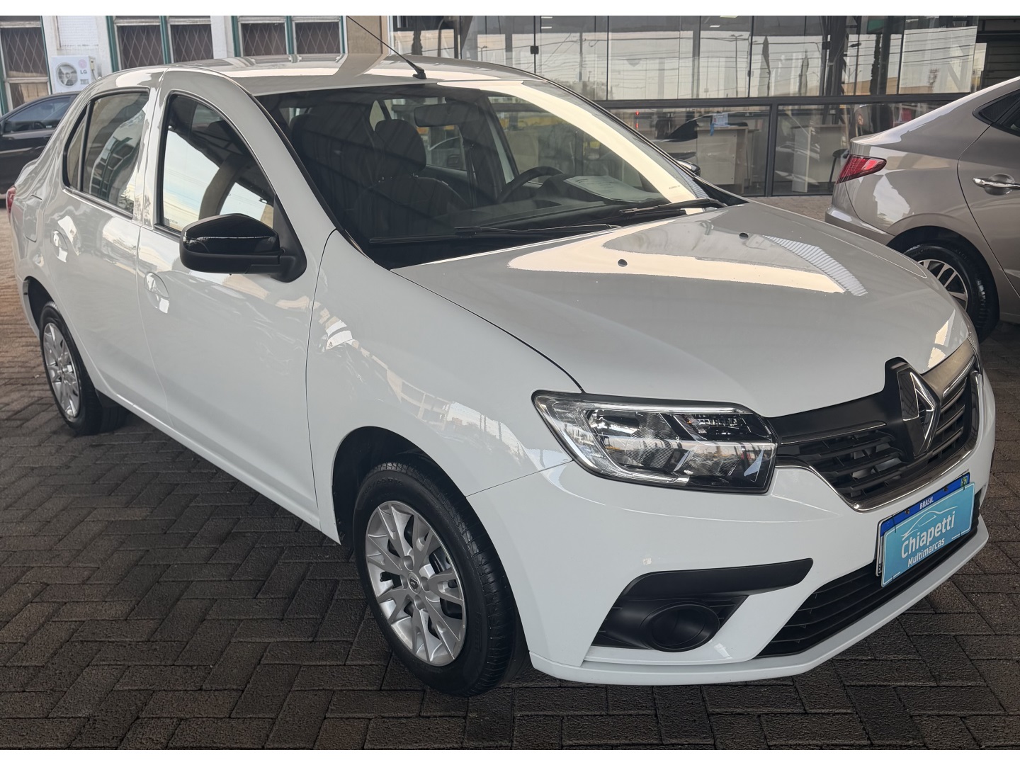 RENAULT LOGAN