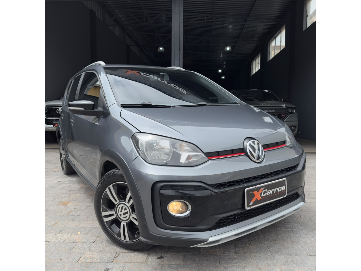 VOLKSWAGEN UP