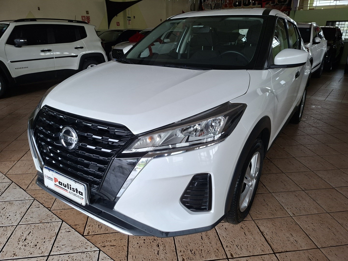 NISSAN KICKS