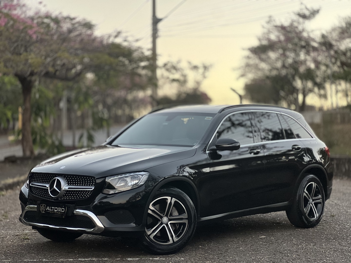 MERCEDES-BENZ GLC 250