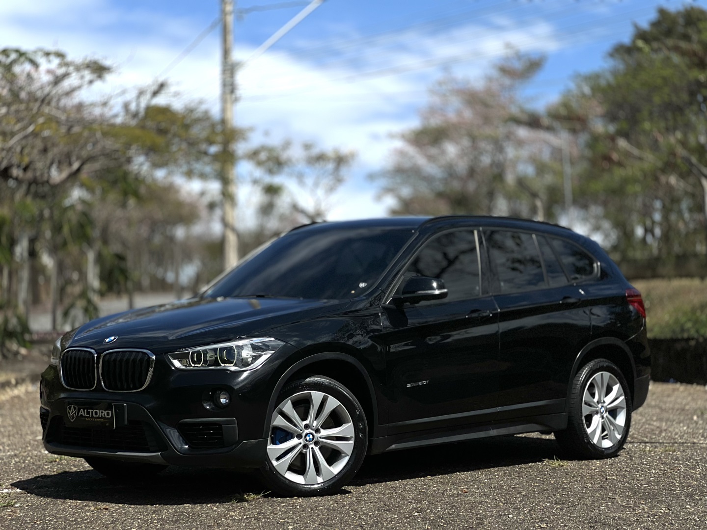 BMW X1