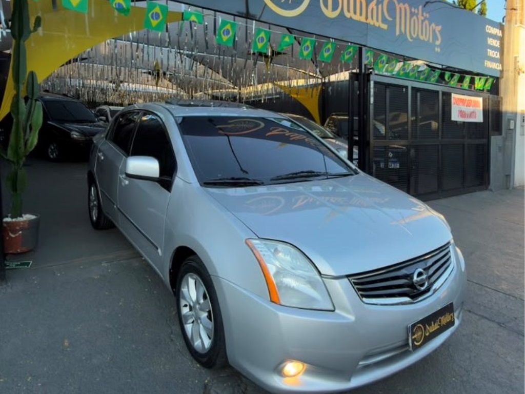 NISSAN SENTRA