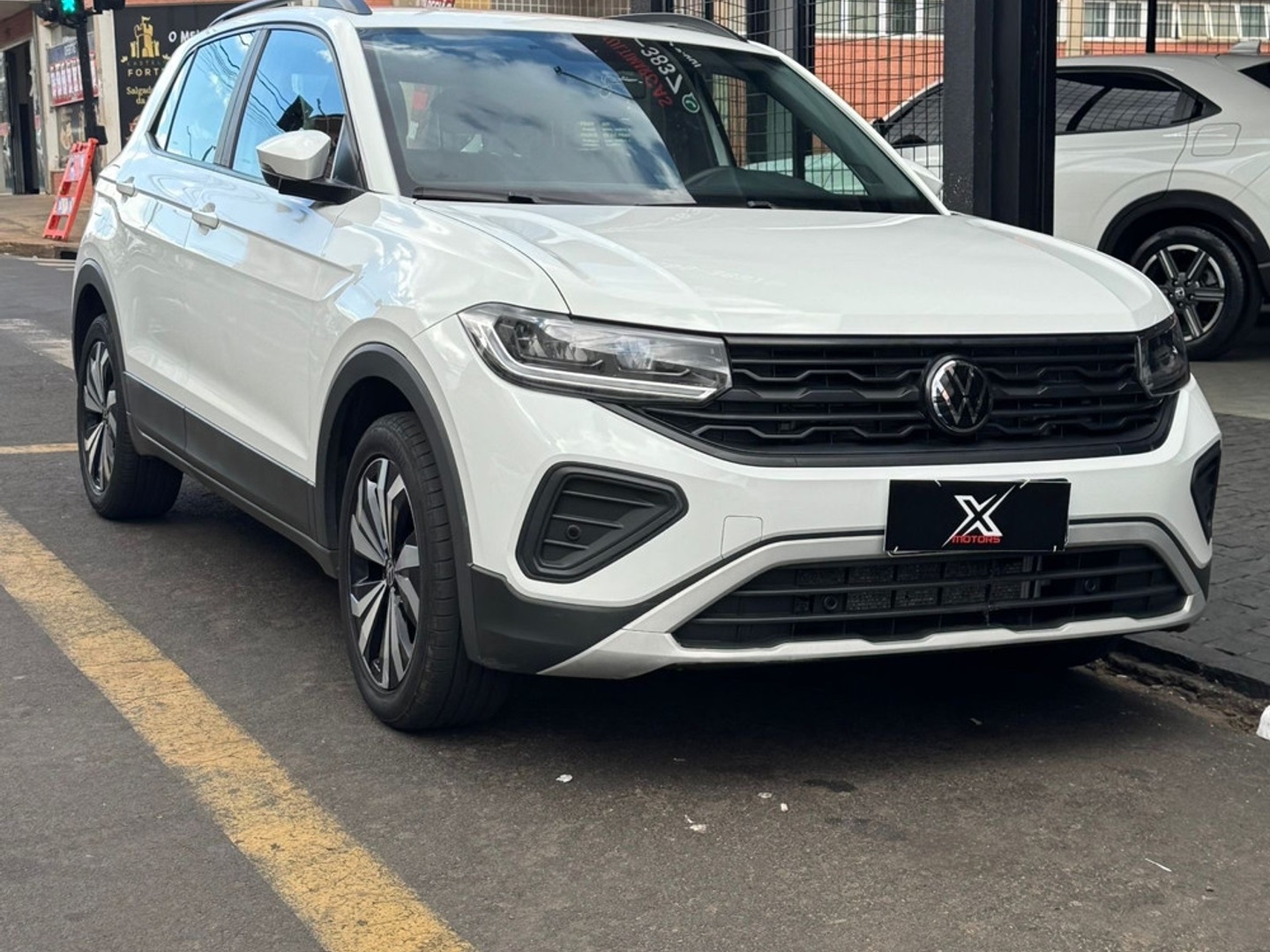 VOLKSWAGEN T-CROSS