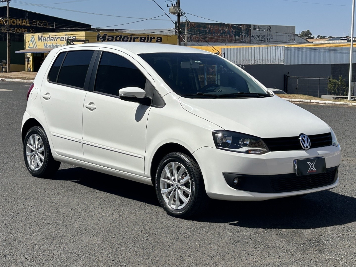 VOLKSWAGEN FOX