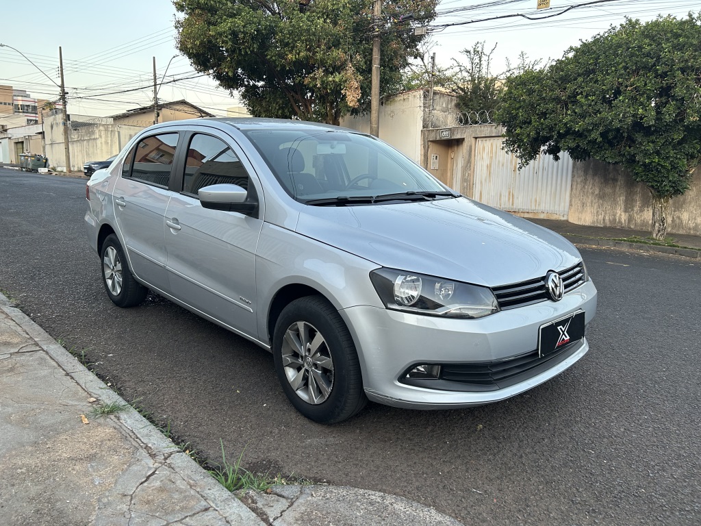 VOLKSWAGEN VOYAGE