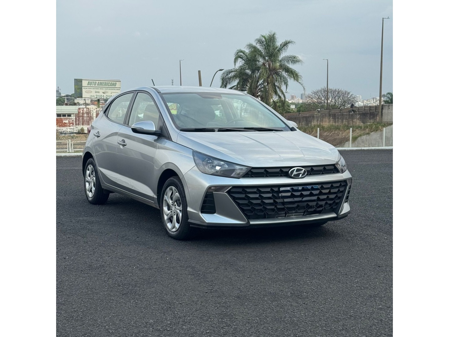 HYUNDAI HB20