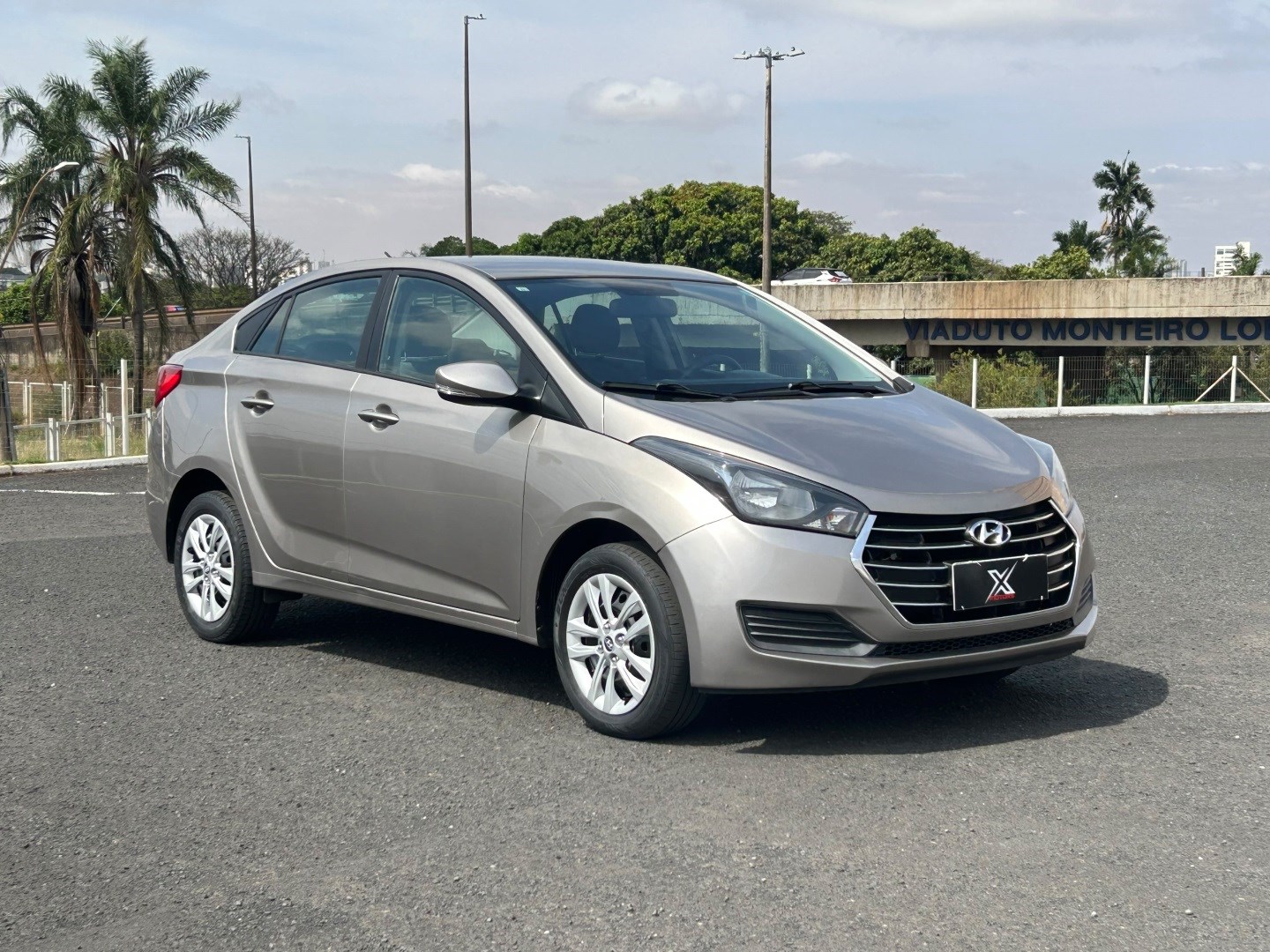 HYUNDAI HB20S