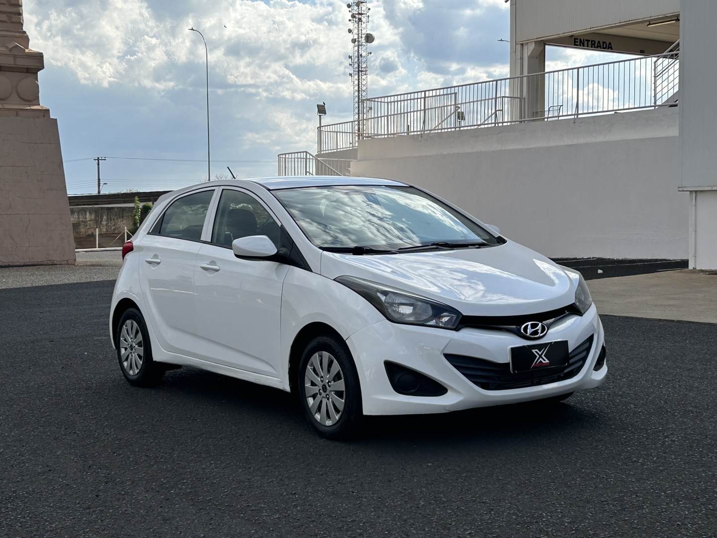 HYUNDAI HB20