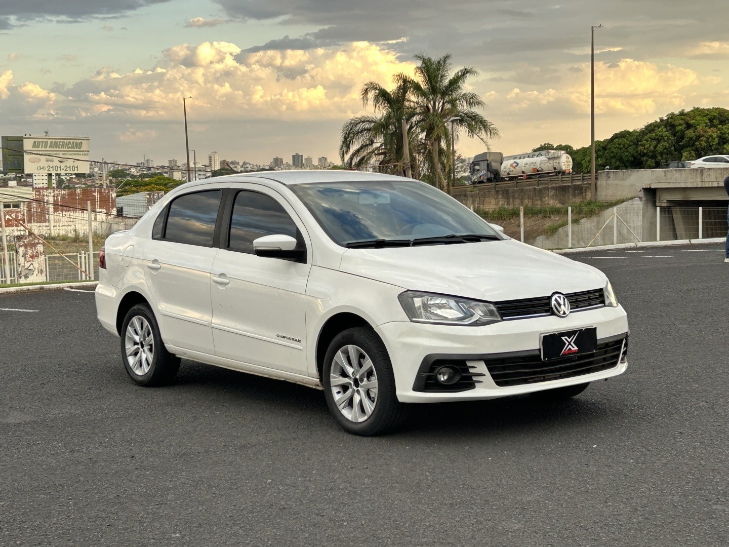 VOLKSWAGEN VOYAGE