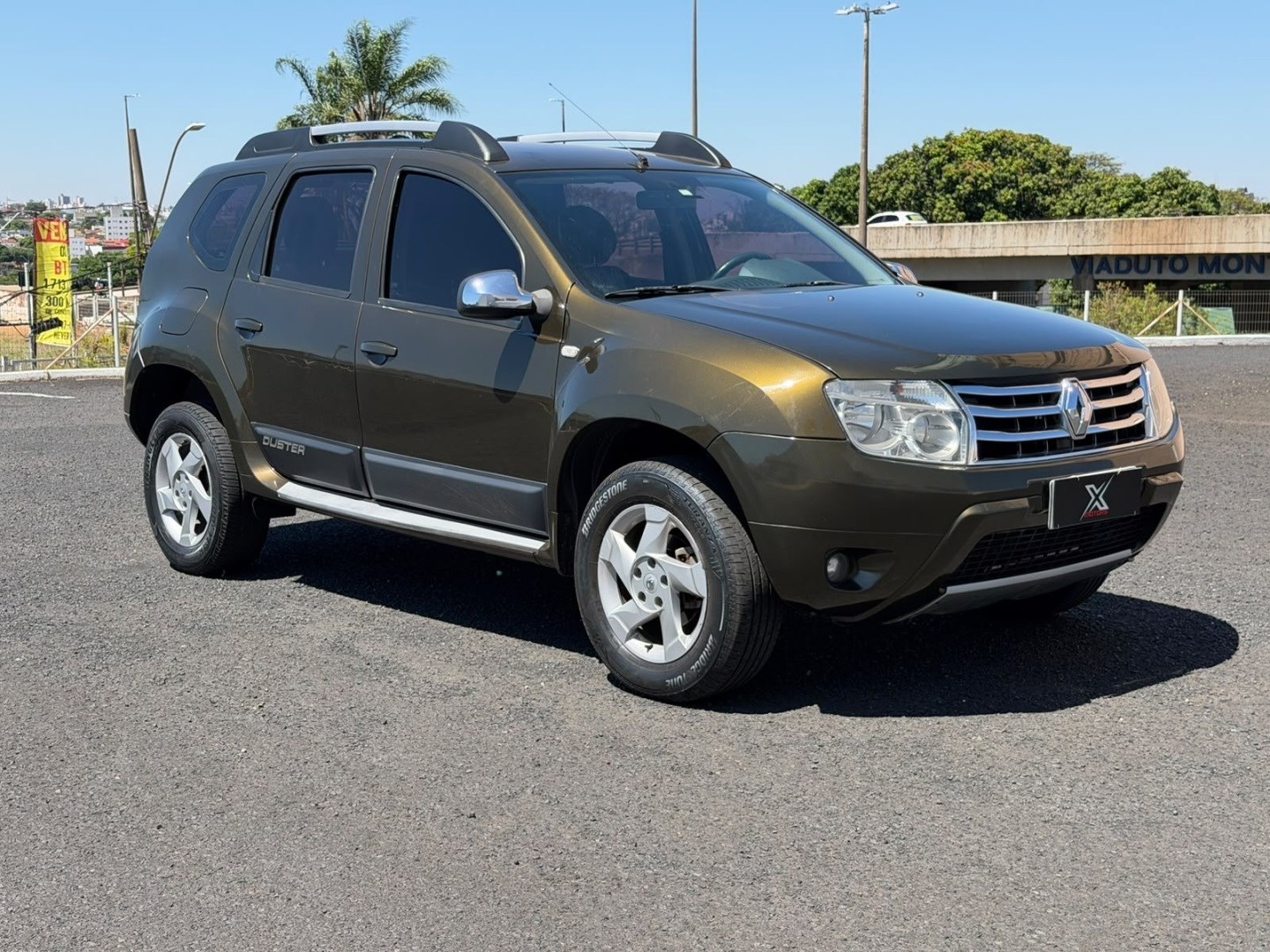 RENAULT DUSTER