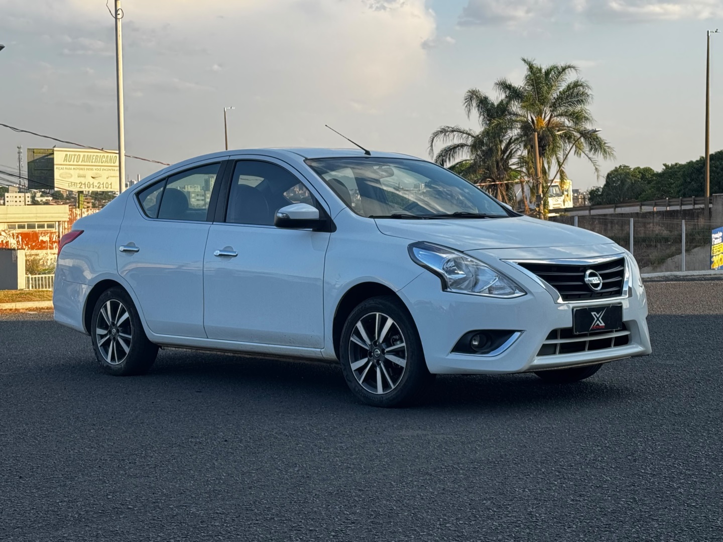 NISSAN VERSA