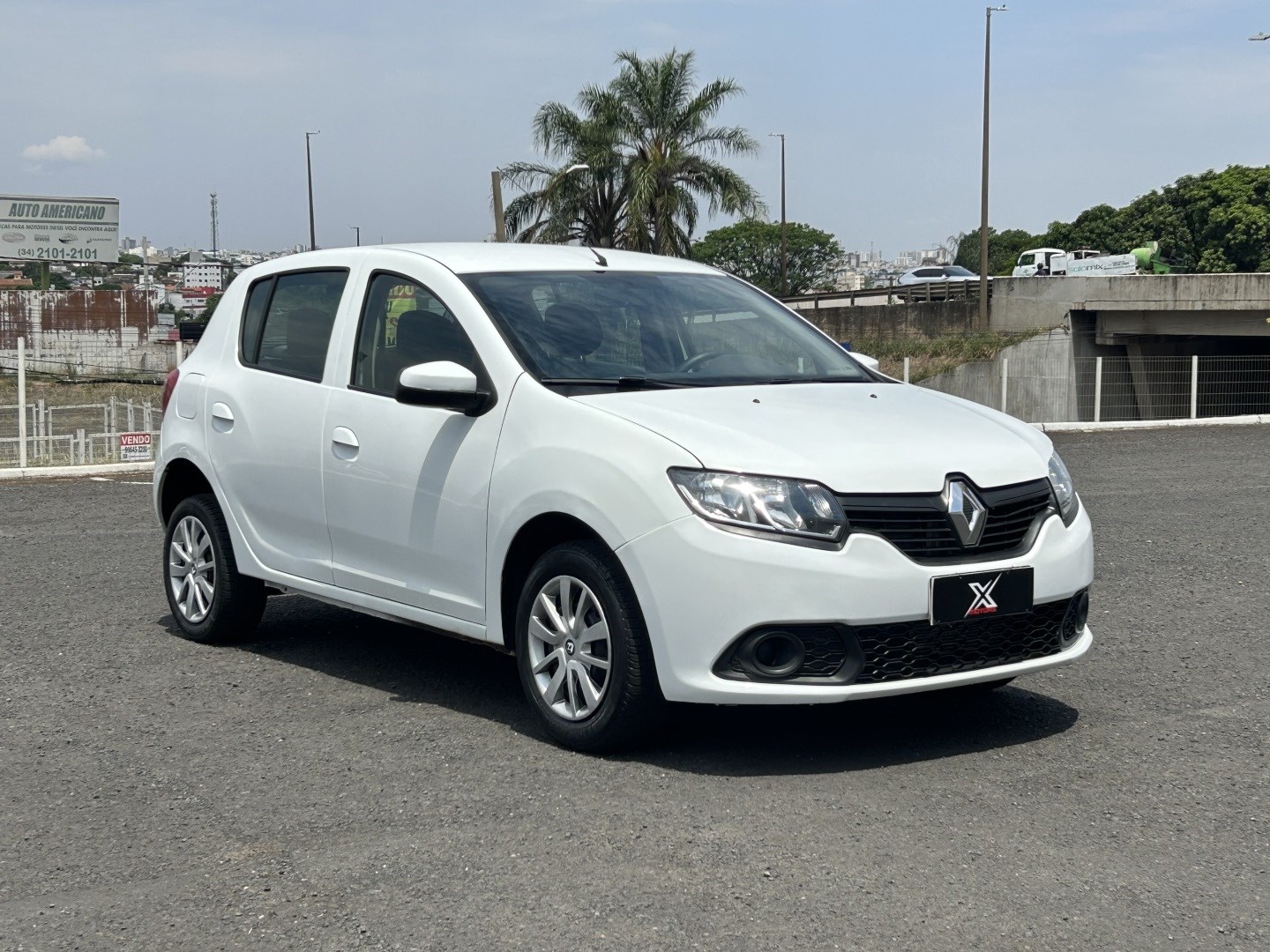 RENAULT SANDERO
