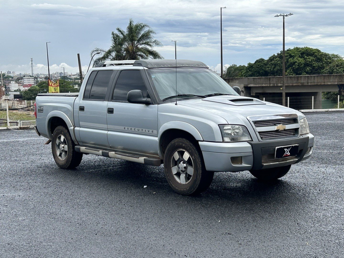 CHEVROLET S10