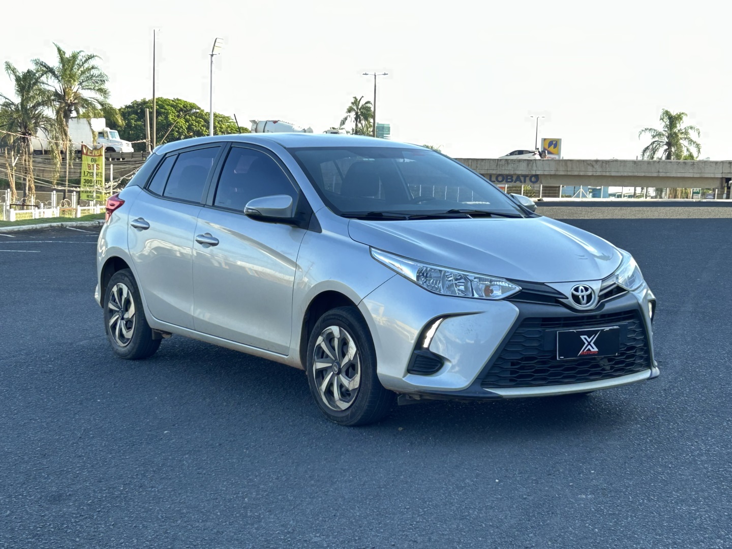 TOYOTA YARIS