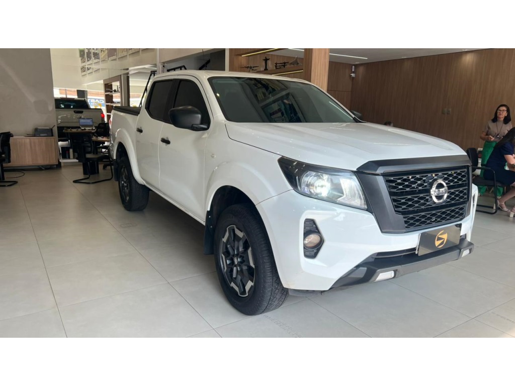 NISSAN FRONTIER