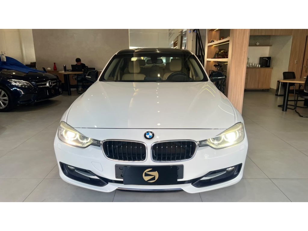 BMW 320i