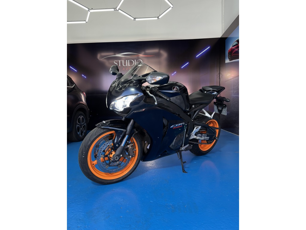 HONDA CBR 1000 RR-R FIREBLADE SP