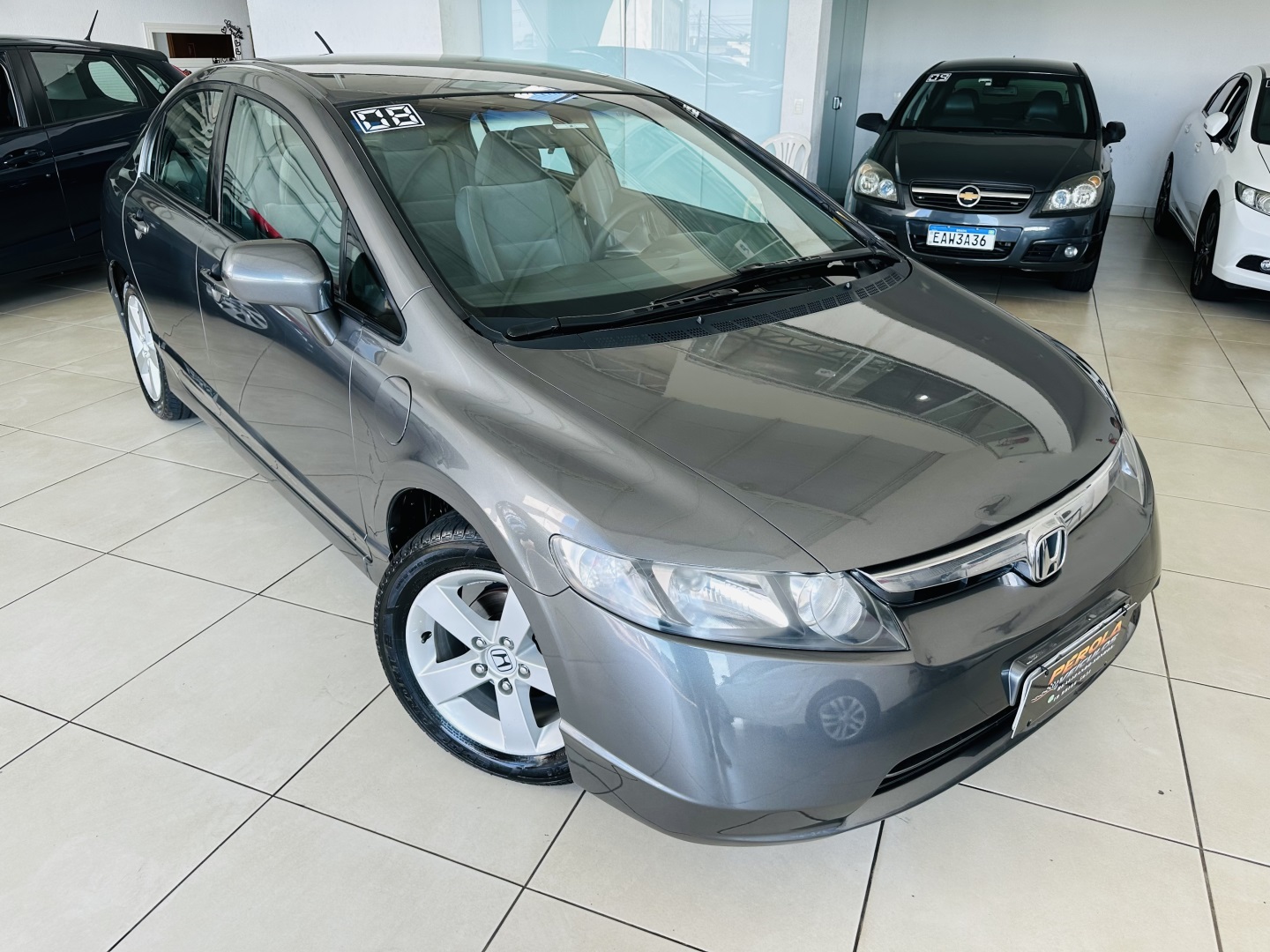 Honda Civic 1.8 Lxs 16V Flex 4P Automático - foto 2