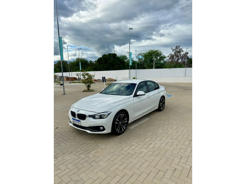 BMW 320i
