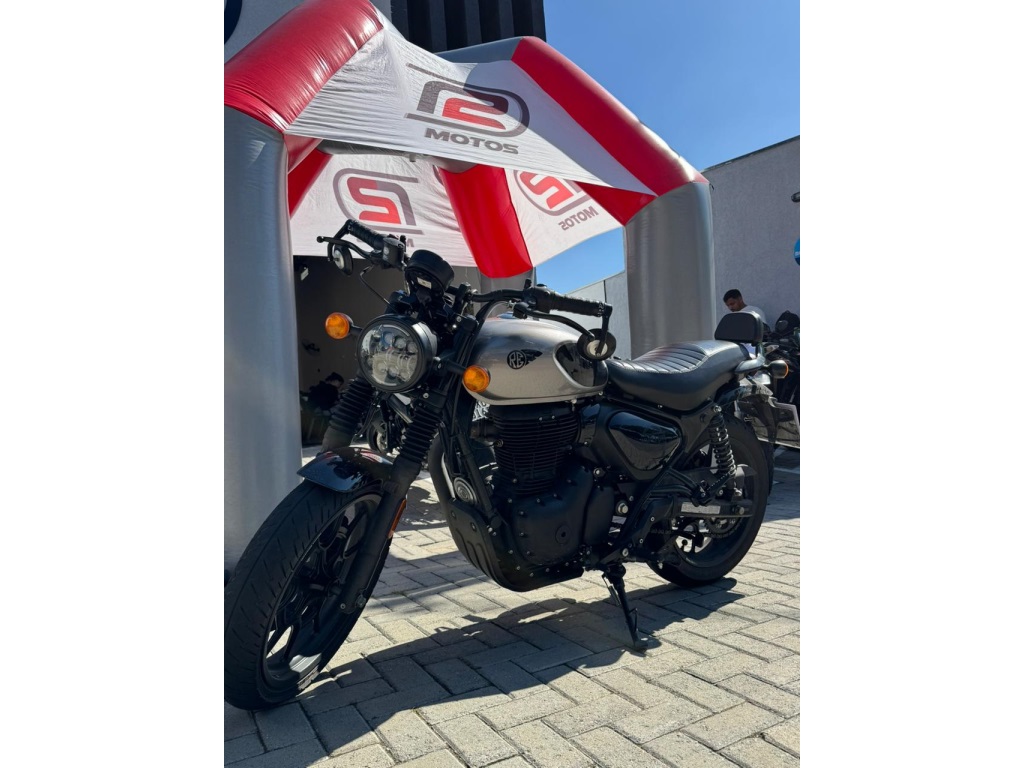 ROYAL ENFIELD HUNTER 350