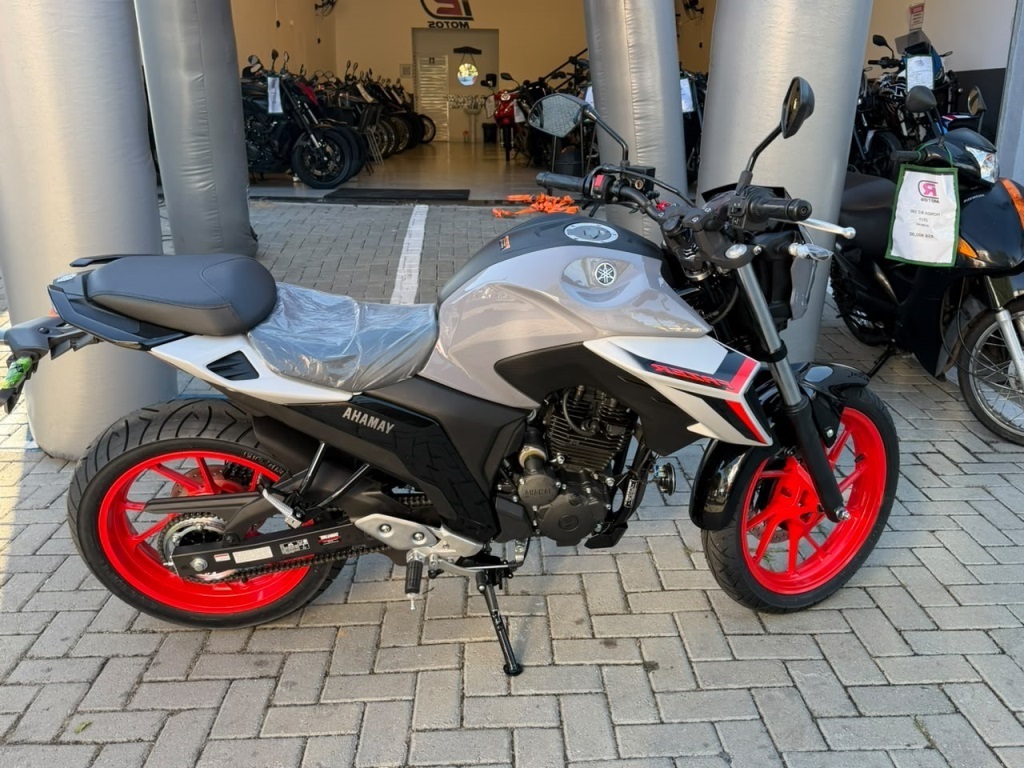YAMAHA FZ25 FAZER CONNECTED ABS