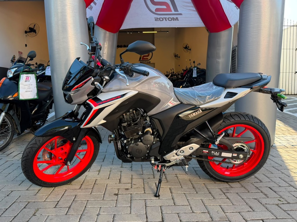 YAMAHA FZ25 FAZER CONNECTED ABS