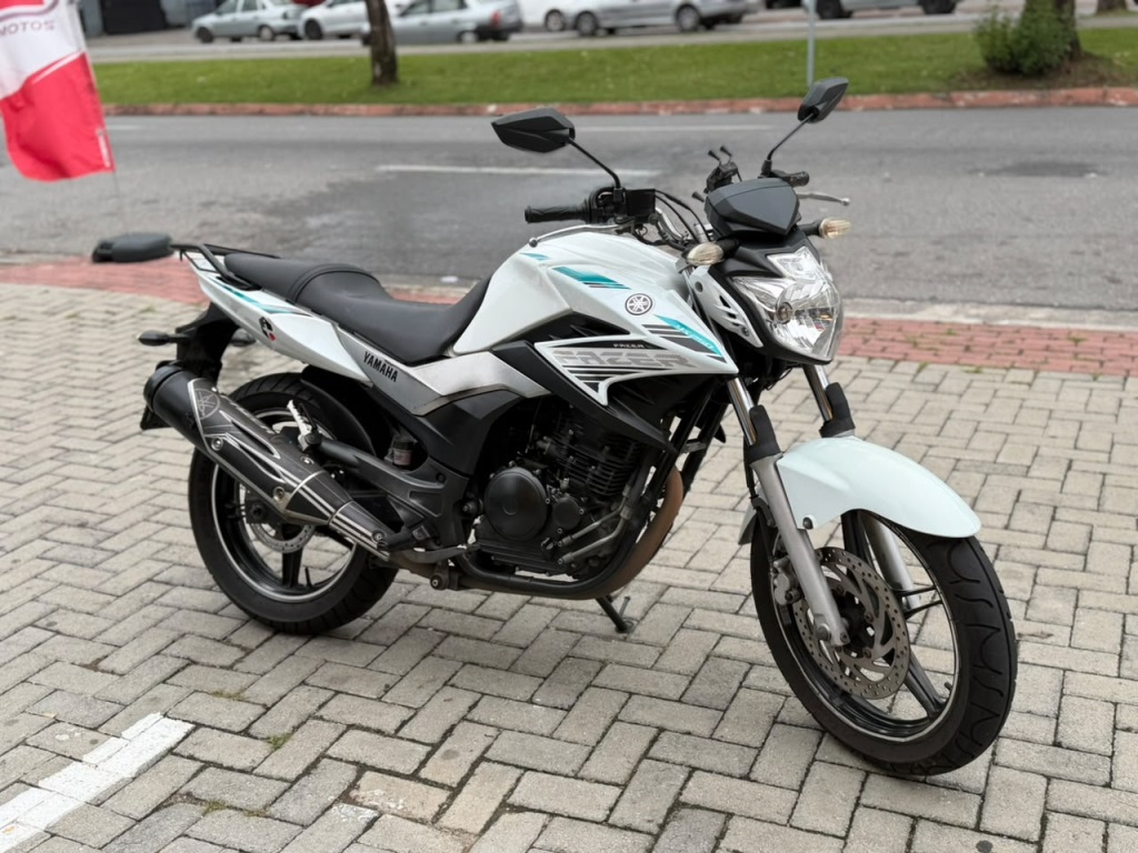 YAMAHA YS 250 FAZER