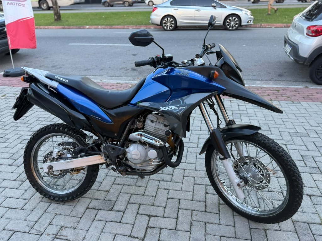 HONDA XRE 300