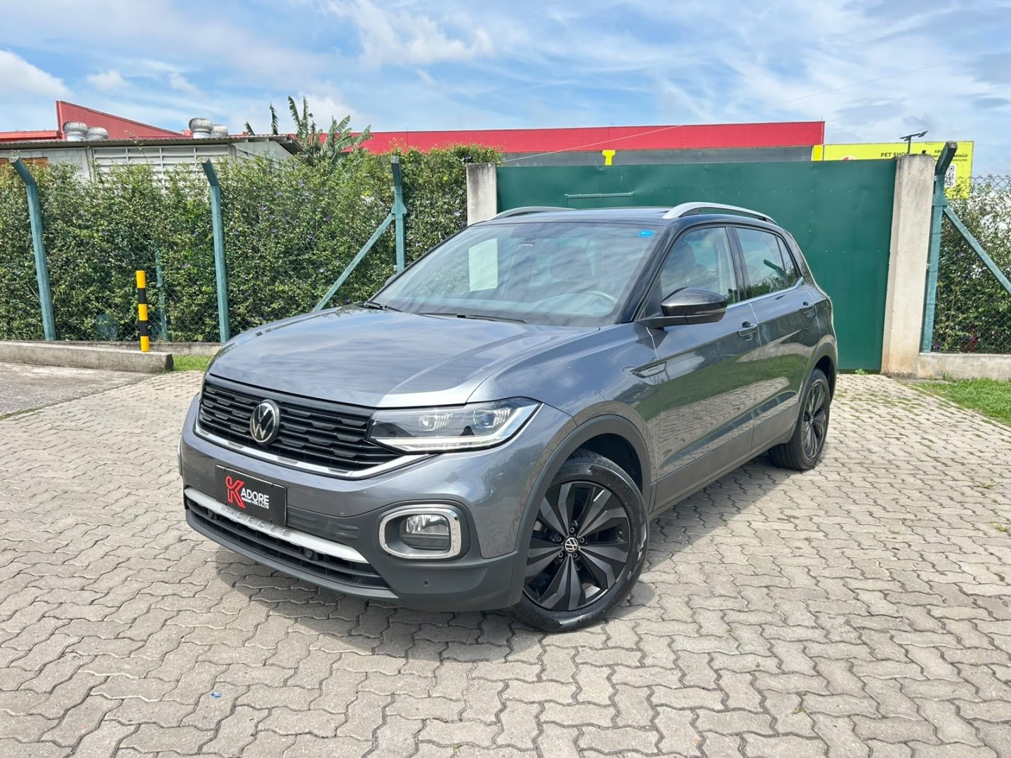 VOLKSWAGEN T-CROSS