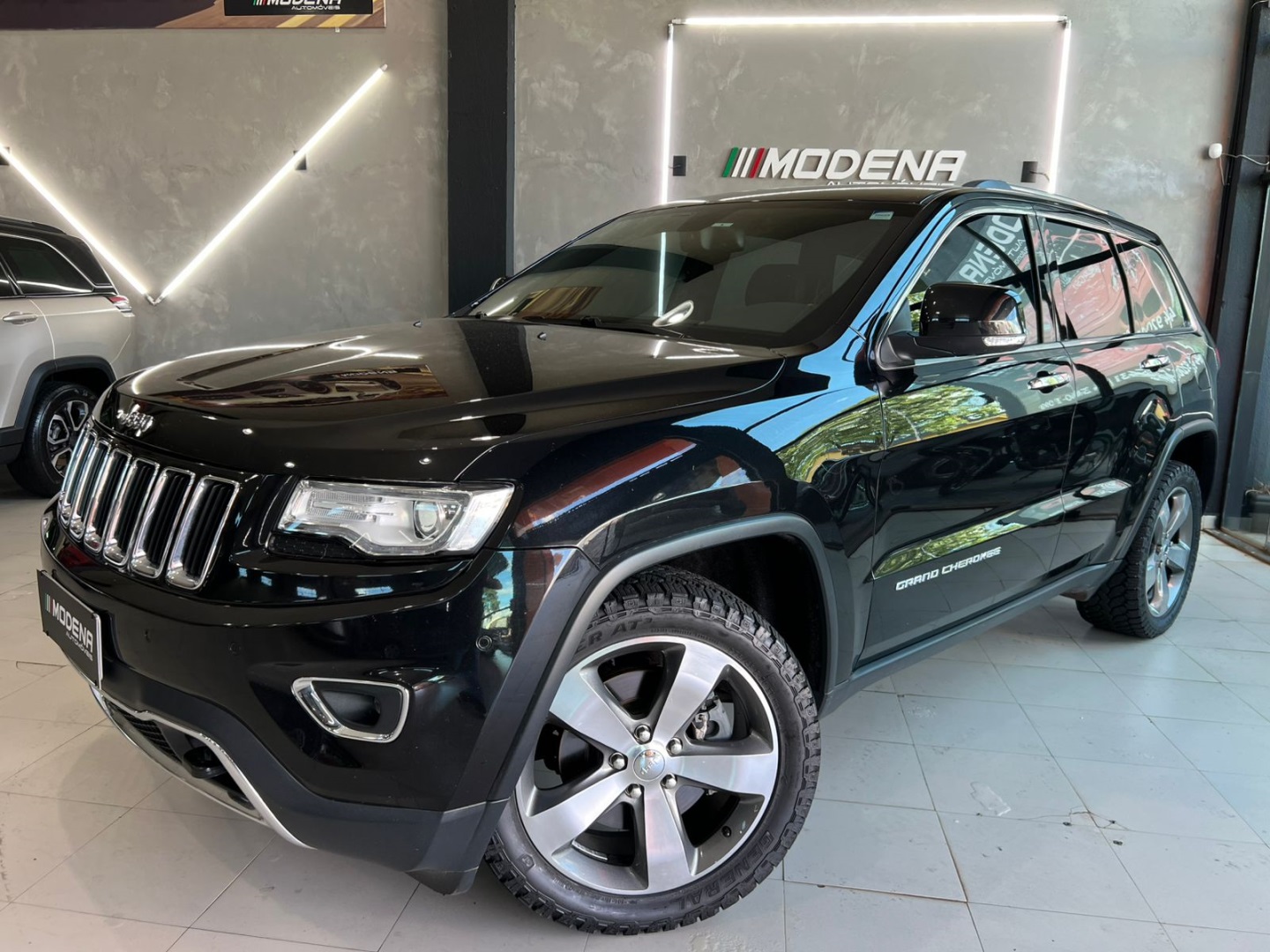 JEEP CHEROKEE