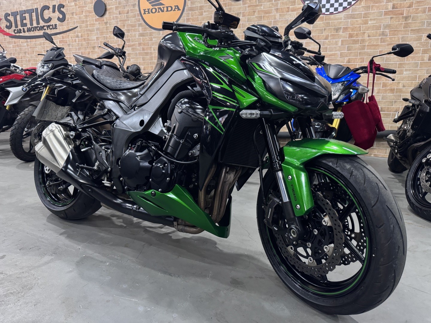 KAWASAKI Z1000 ABS