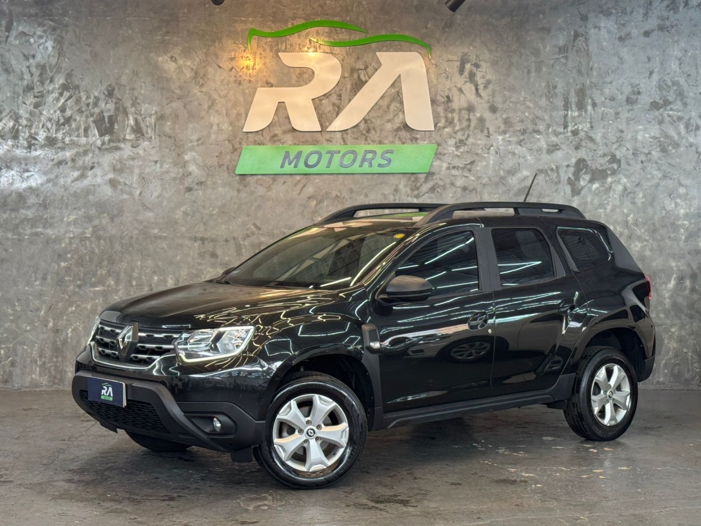 RENAULT DUSTER