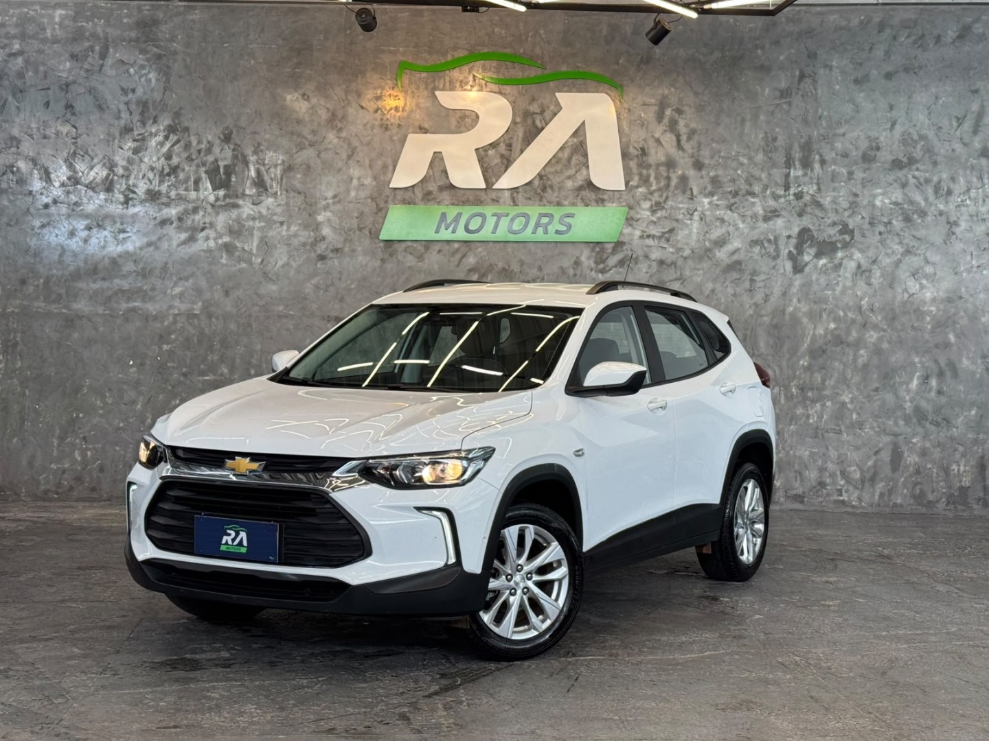 CHEVROLET TRACKER