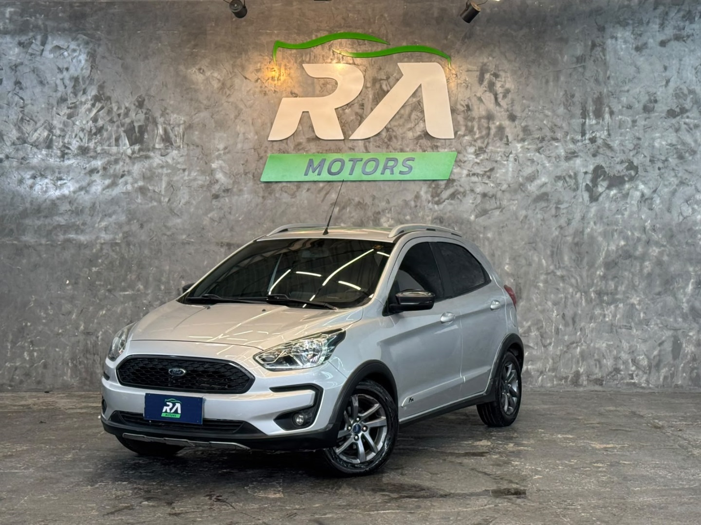 FORD KA