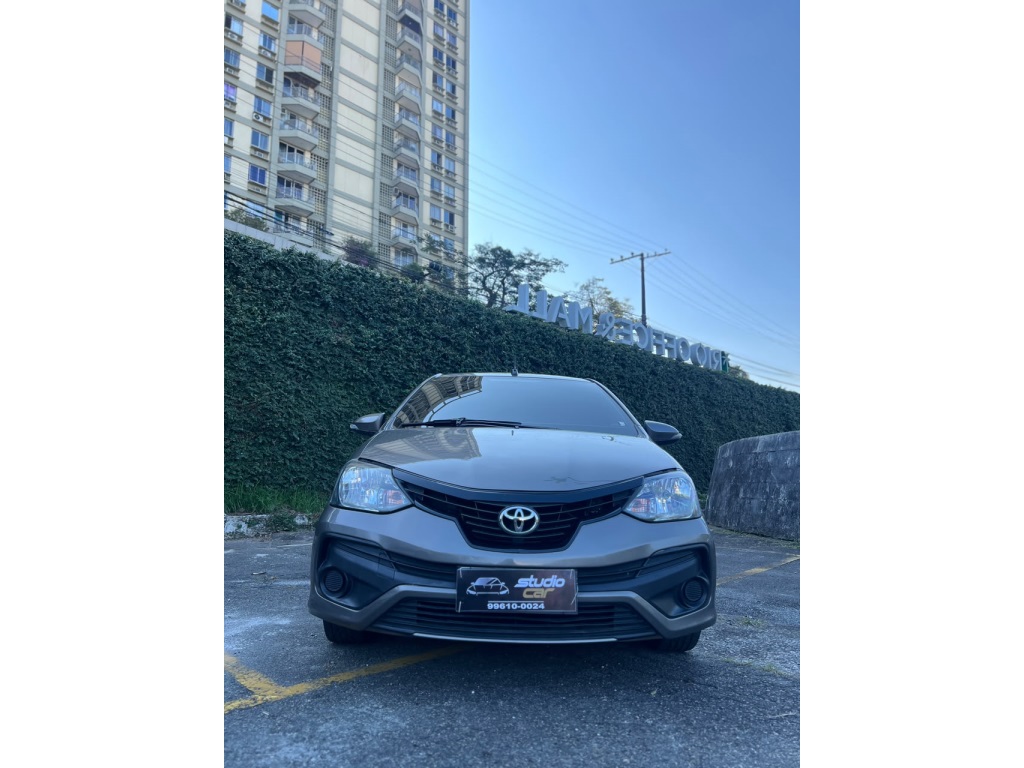 TOYOTA ETIOS